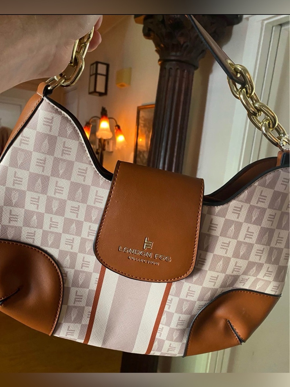 London Fog Tan & Cream Logo Shoulder Bag with Gold Chain
